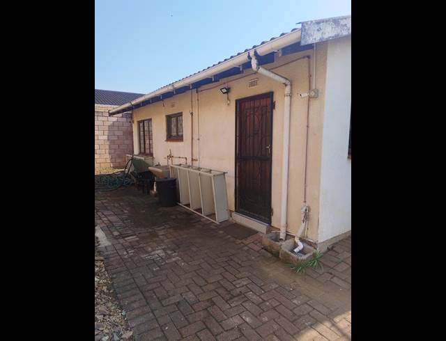 3 BEDROOM HOUSE FOR SALE IN SOUTHGATE